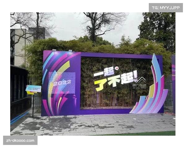 怀特盛赞蒂尔曼用勤奋赢得尊重成为球队关键拼图助力核心体系完善 怀特盛赞蒂尔曼用勤奋赢得尊重成为球队关键拼图助力核心体系完善